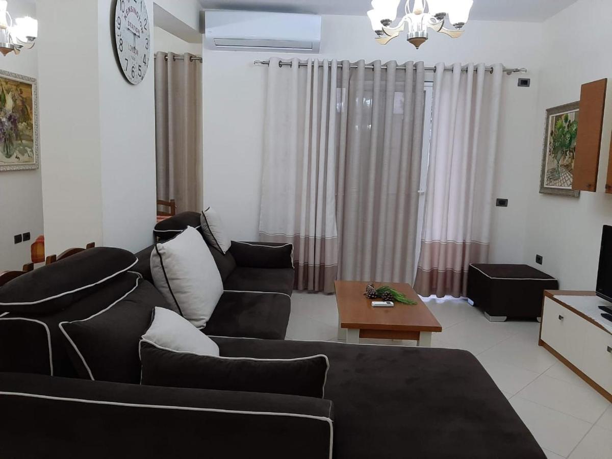 Milka Apartment Golem  Εξωτερικό φωτογραφία